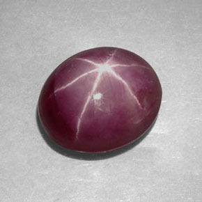 Rubi estrela vermelho natural 6,10ct, corte oval, opaco