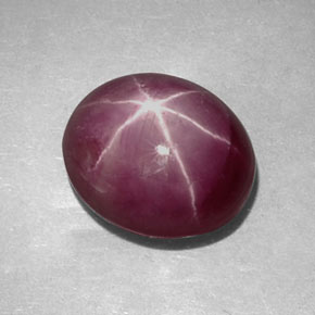 Rubi estrela vermelho natural 6,10ct, corte oval, opaco