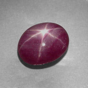 Rubi estrela vermelho natural 4,84ct, corte oval, opaco