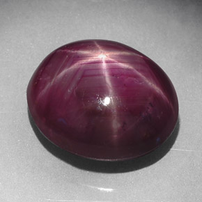 Rubi estrela vermelho natural 7,02ct, corte oval, opaco