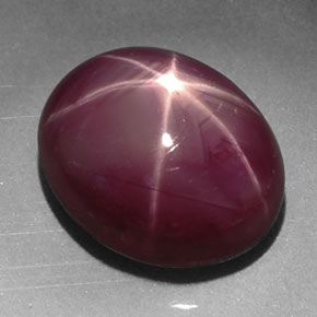Rubi estrela vermelho natural 5,48ct, corte oval, opaco
