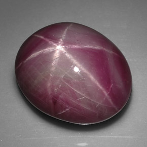 Rubi estrela vermelho natural 6,92ct, corte oval, opaco