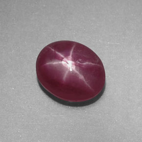 Rubi estrela vermelho natural 1,01ct, corte oval, opaco