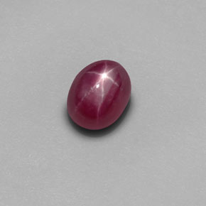 Rubi estrela vermelho natural 1,65ct, corte oval, opaco