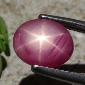 Rubi estrela vermelho natural 3,05ct, corte oval, opaco