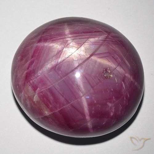 Rubi estrela roxo natural 127,68ct, corte oval, opaco