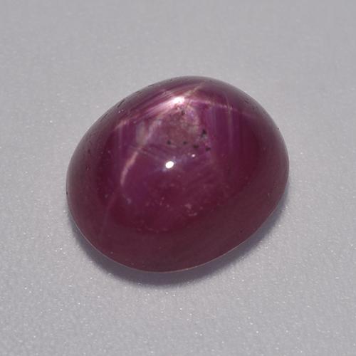 Rubi estrela roxo natural 4,59ct, corte oval, translúcido