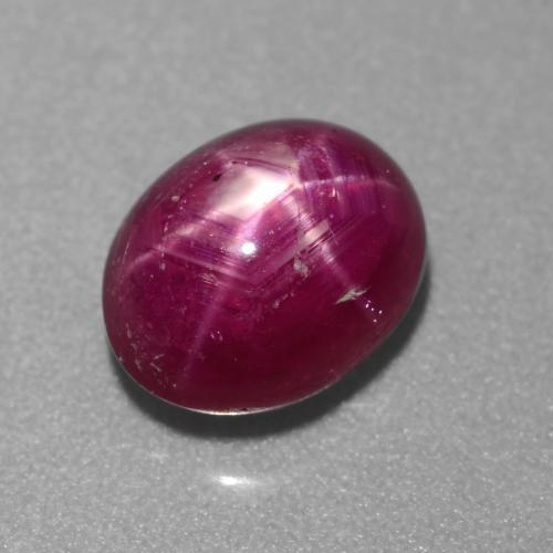Rubi estrela roxo natural 2,96ct, corte oval, translúcido