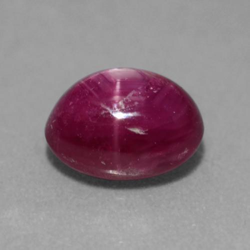 Rubi estrela roxo natural 2,96ct, corte oval, translúcido