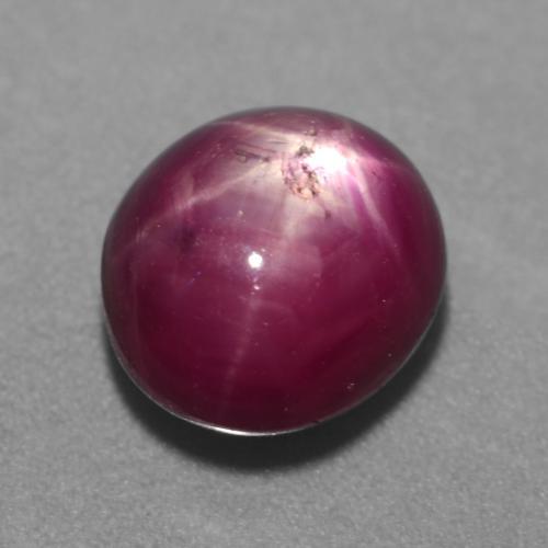 Rubi estrela roxo natural 5,38ct, corte oval, translúcido