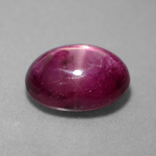 Rubi estrela roxo natural 3,81ct, corte oval, translúcido