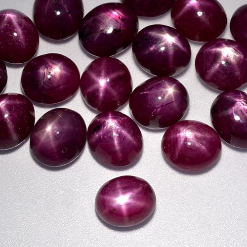 Rubi estrela roxo natural 3,48ct, corte oval, opaco