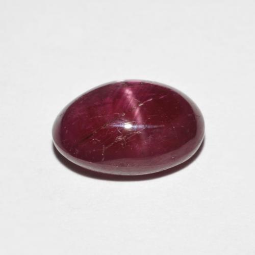 Rubi estrela vermelho natural 4,29ct, corte oval, opaco