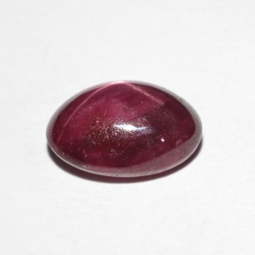 Rubi estrela vermelho natural 3,19ct, corte oval, opaco