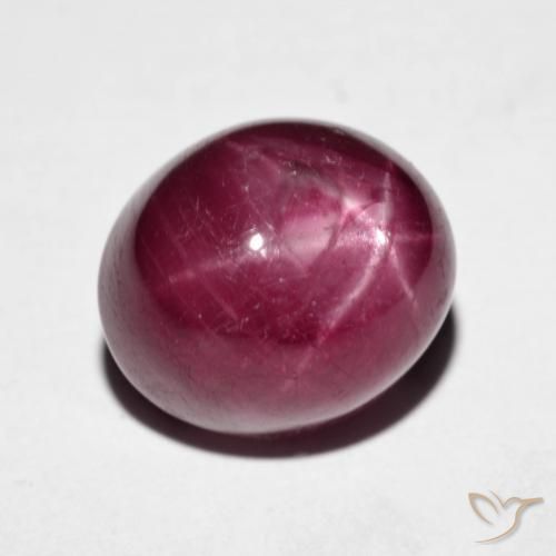 Rubi estrela vermelho natural 11,82ct, corte oval, opaco