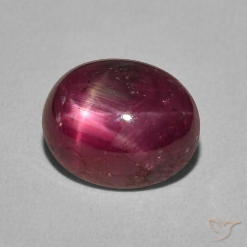 rubi estrela vermelho médio Natural 4.54ct, oval, Opaco