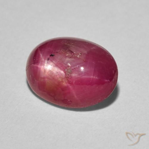 rubi estrela vermelho médio Natural 3.60ct, oval, Opaco