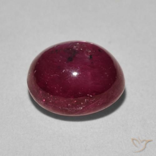 rubi estrela Carmesim Profundo Natural 4.60ct, oval, Opaco
