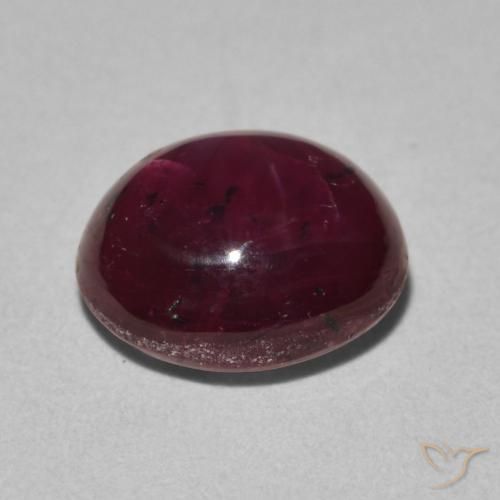 Rubi estrela vermelho natural 4,58ct, corte oval, opaco