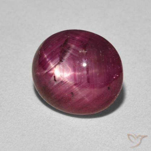 rubi estrela Vinho vermelho Natural 4.12ct, oval, Opaco