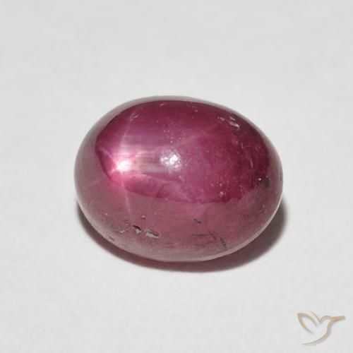 rubi estrela vermelho médio Natural 4.20ct, oval, Opaco