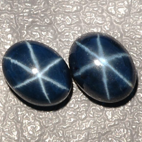 Pedras preciosas de safira estrela azul natural de  ct, corte oval, translúcido