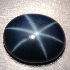 Safira estrela azul natural 3,80ct, corte oval, opaco