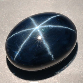 Safira estrela azul natural 16,77ct, corte oval, opaco