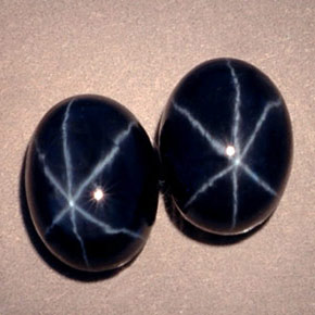 Pedras preciosas de safira estrela azul natural de  ct, corte oval, opaco