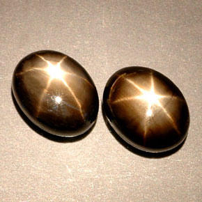 Pedras preciosas de safira estrela preto natural de  ct, corte oval, opaco