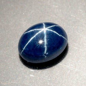 Safira estrela azul natural 2,86ct, corte oval, opaco
