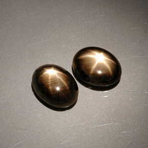 Pedras preciosas de safira estrela preto natural de  ct, corte oval, opaco