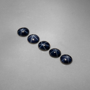 Pedras preciosas de safira estrela azul natural de  ct, corte oval, opaco