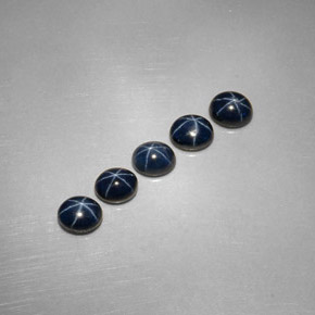 Pedras preciosas de safira estrela azul natural de  ct, corte oval, opaco