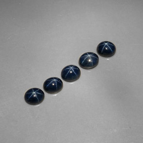Pedras preciosas de safira estrela azul natural de  ct, corte oval, opaco
