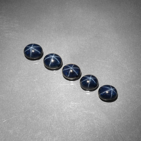 Pedras preciosas de safira estrela azul natural de  ct, corte oval, opaco