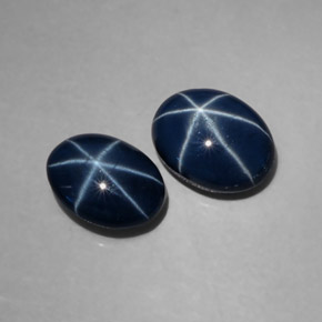 Pedras preciosas de safira estrela azul natural de  ct, corte oval, opaco