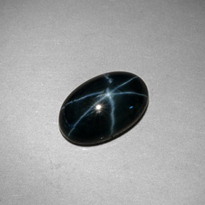 Safira estrela azul natural 3,21ct, corte oval, opaco