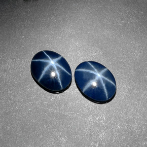 Pedras preciosas de safira estrela azul natural de  ct, corte oval, opaco