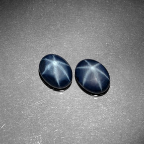 Pedras preciosas de safira estrela azul natural de  ct, corte oval, opaco