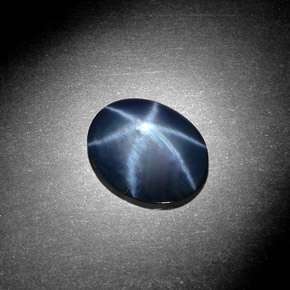 Safira estrela azul natural 3,22ct, corte oval, opaco