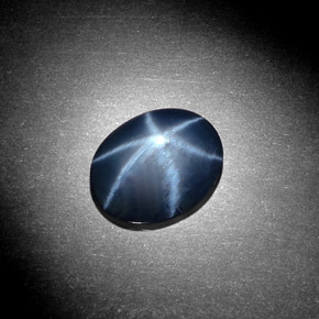 Safira estrela azul natural 3,22ct, corte oval, opaco