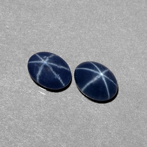 Pedras preciosas de safira estrela azul natural de  ct, corte oval, opaco