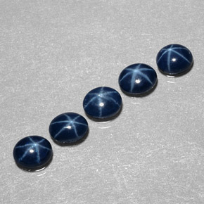 Pedras preciosas de safira estrela azul natural de  ct, corte oval, opaco