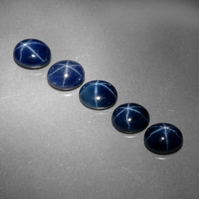 Pedras preciosas de safira estrela azul natural de  ct, corte oval, opaco
