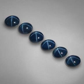 Pedras preciosas de safira estrela azul natural de  ct, corte oval, opaco