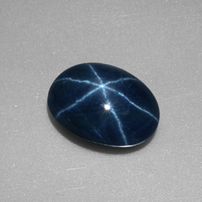 Safira estrela azul natural 1,85ct, corte oval, translúcido