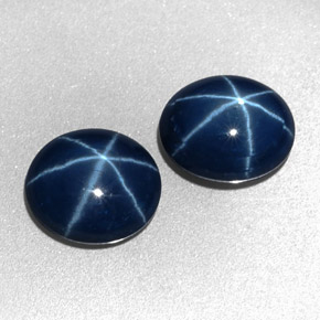 Pedras preciosas de safira estrela azul natural de  ct, corte oval, opaco