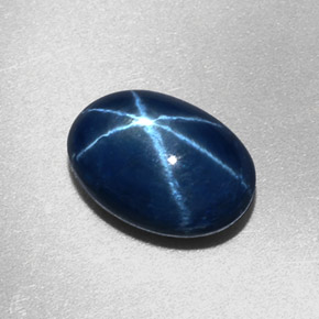 Safira estrela azul natural 2,27ct, corte oval, opaco
