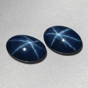 Pedras preciosas de safira estrela azul natural de  ct, corte oval, opaco